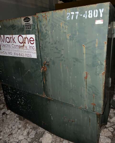 Used B & B Transformer Co. 300kVA D908046