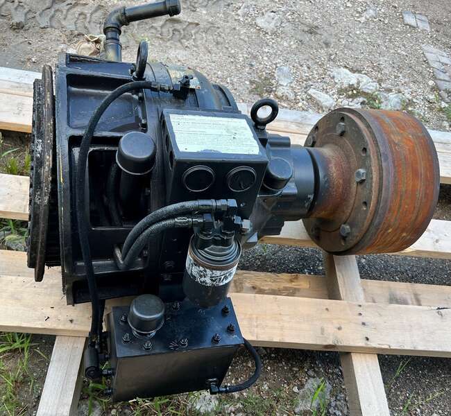 Used Fitz-Twin Disc Hydraulic torque convertor Engine Parts