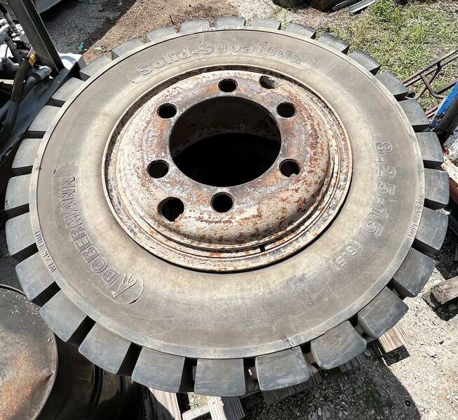Used Forklift Tires 8.25-15 