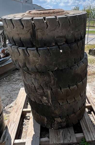Used Forklift Tires 8.25-15 