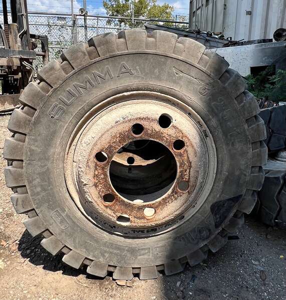 Used Forklift Tires 8.25-15 