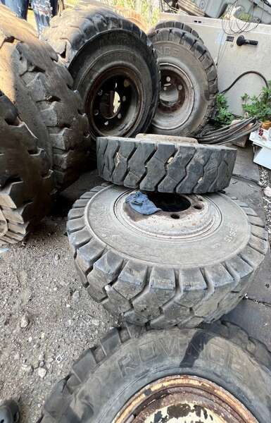 Used Forklift Tires 8.25-15 