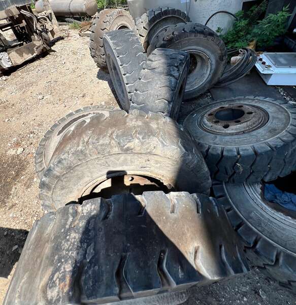 Used Forklift Tires 8.25-15 