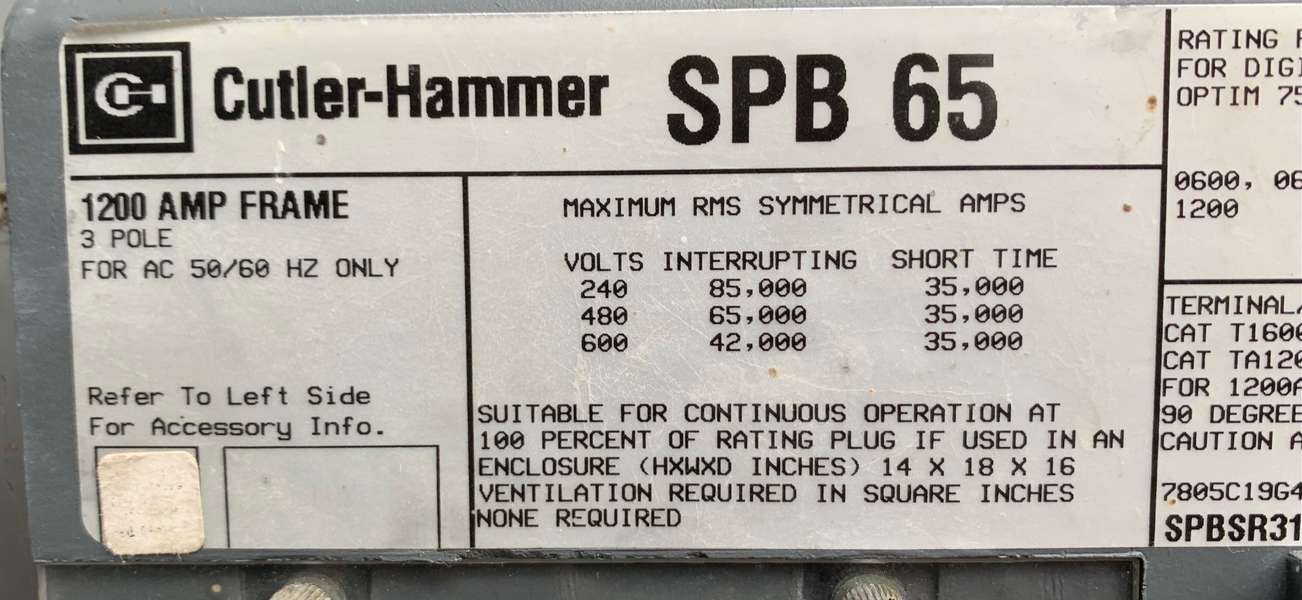 Industrial circuit breaker