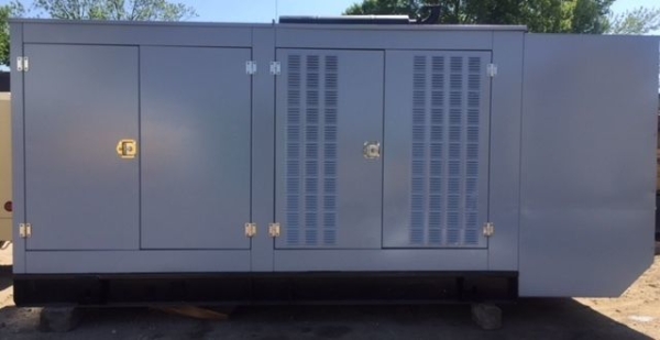 How long can a natural gas generator run continuously? - Swift